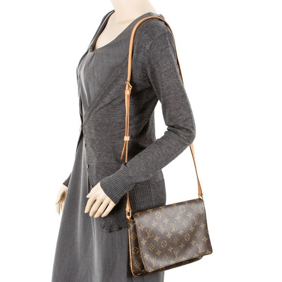 Louis Vuitton Tango w/ Long strap - Picture 2 of 16